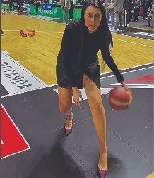 VAN ŠABLONA Neobično venčanje Valentine Vinjali i Fabija Stefaninija